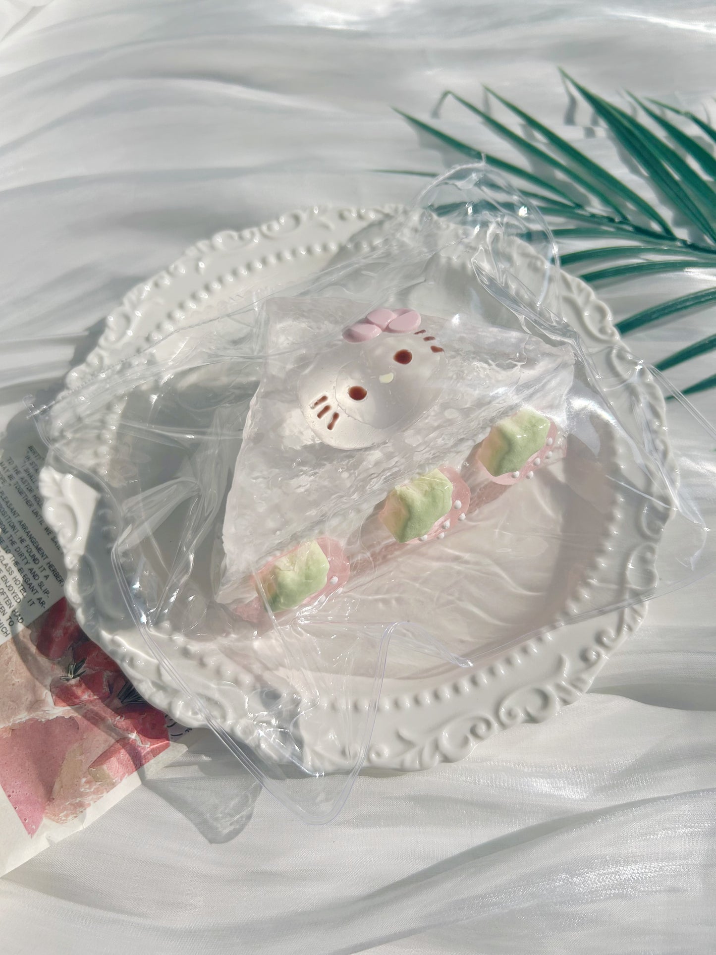 kitty strawberry sandwich