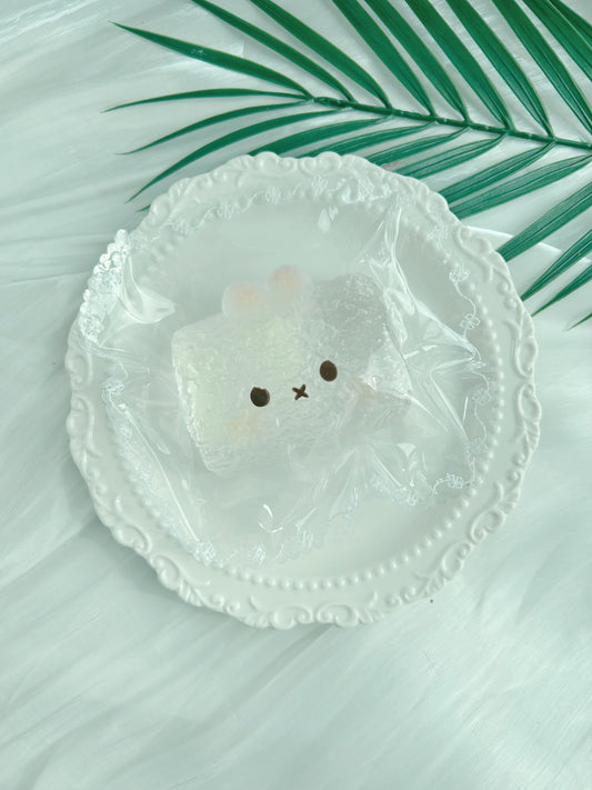 Miffy cream mud