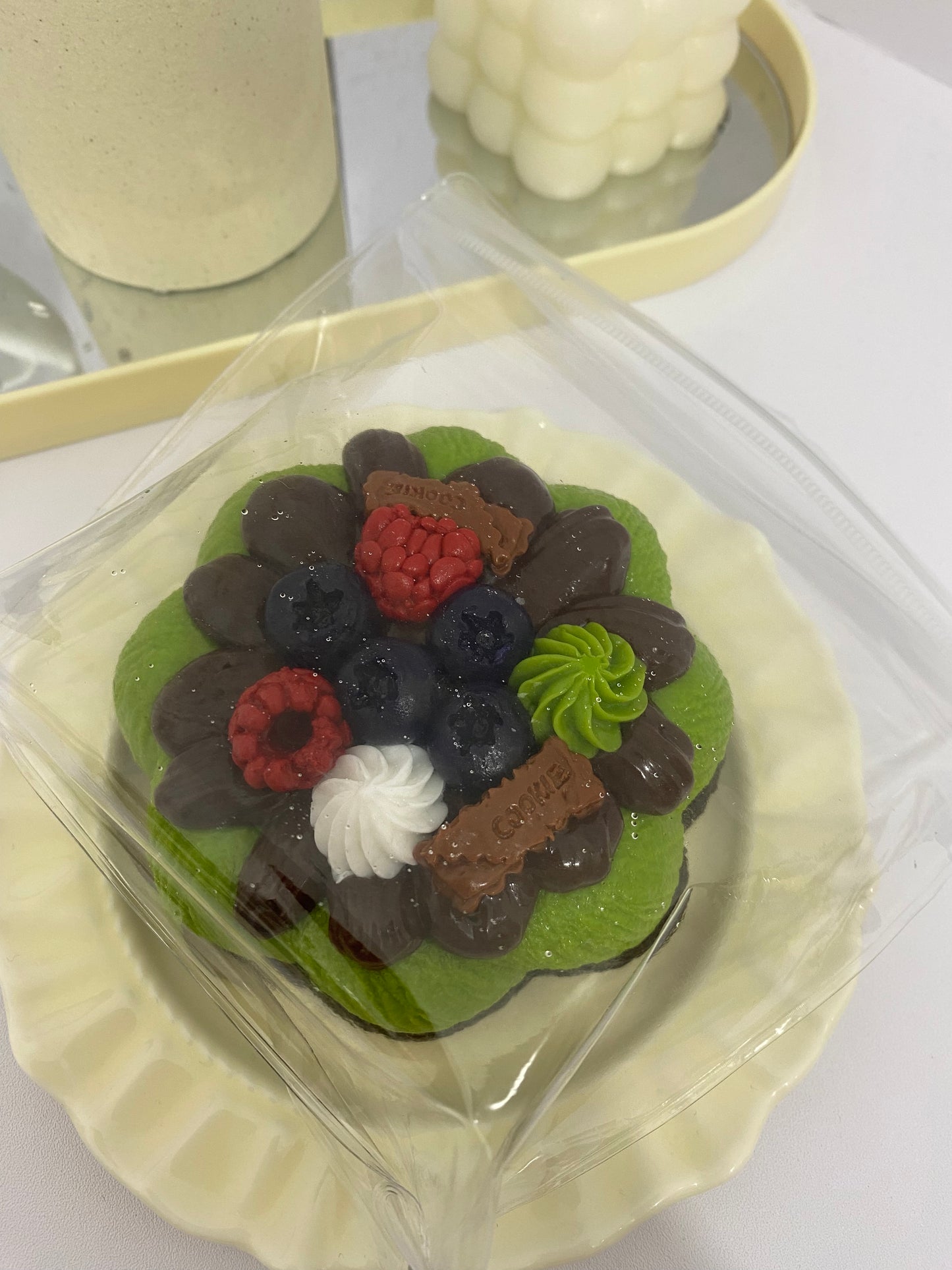 green cake