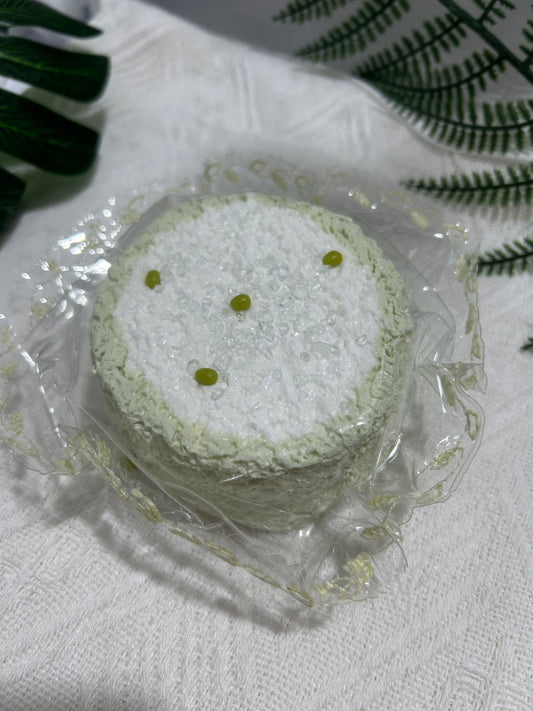 green cake