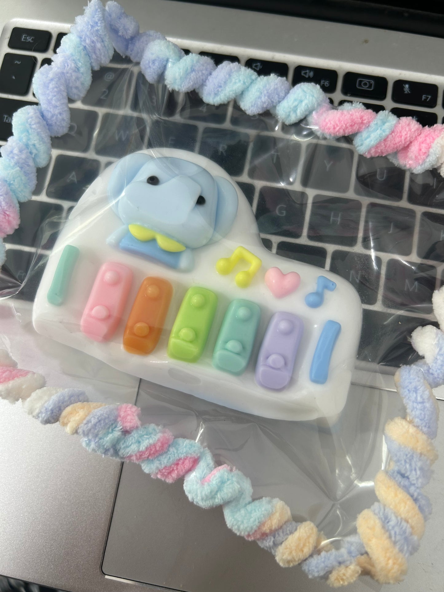 elephant piano
