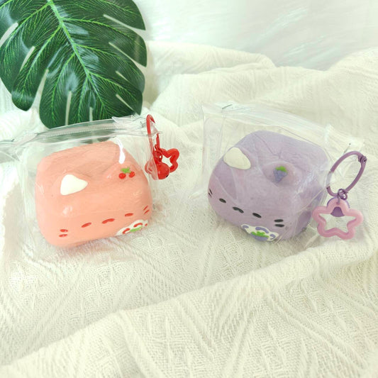Cat cube