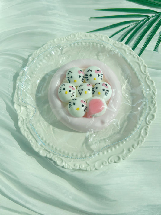 Kitty bowl