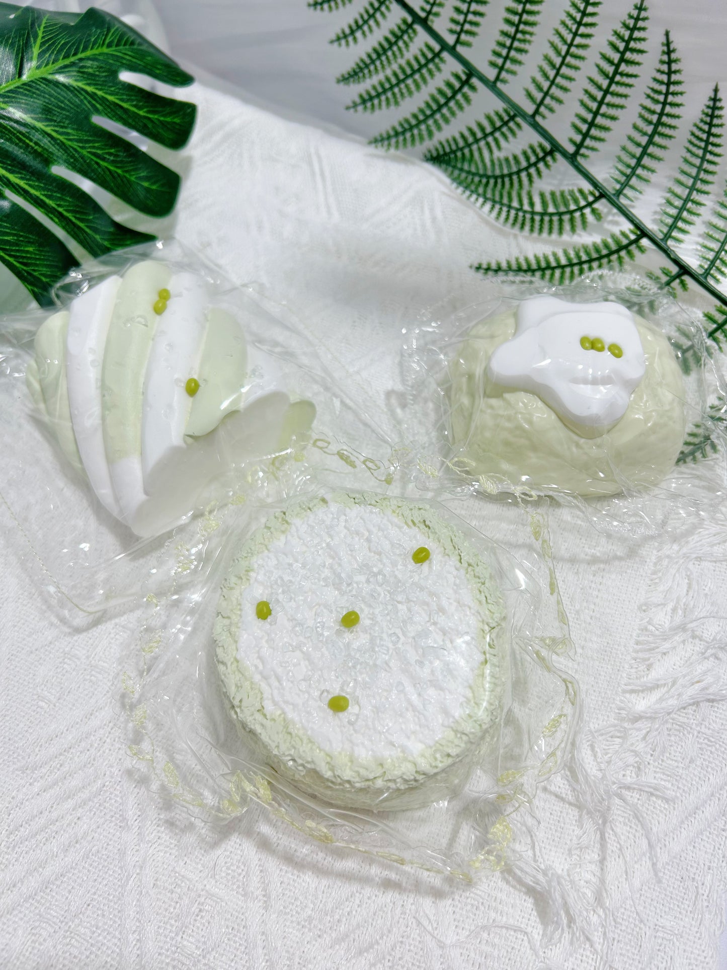 green cake
